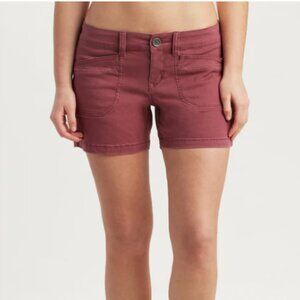 NWOT Unionbay Darcy 5 inch mid-rise shorts